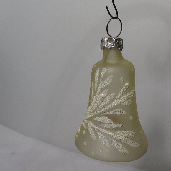 Vintage Frosted Glass Bell Christmas Holiday Tree Ornament - Picture 7 of 7